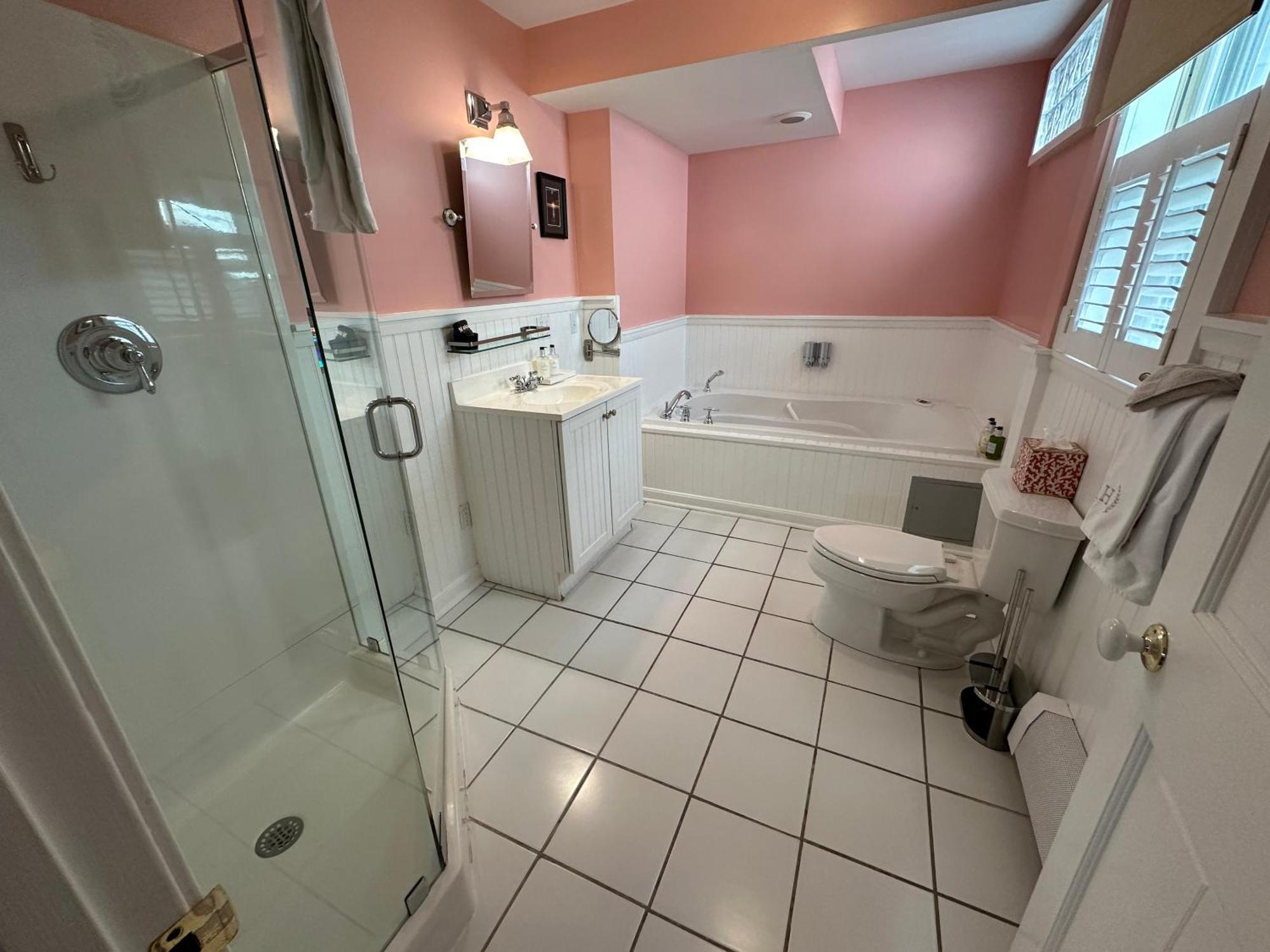 Entire Historic 5 Bed 5 Bath Inn Sleeps 17 Newport Luaran gambar